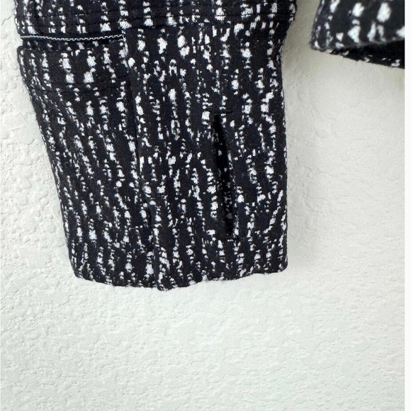 Lululemon Women's Runderful Long Sleeve Active Top Jacquard Black White Size 12 - Picture 4 of 10